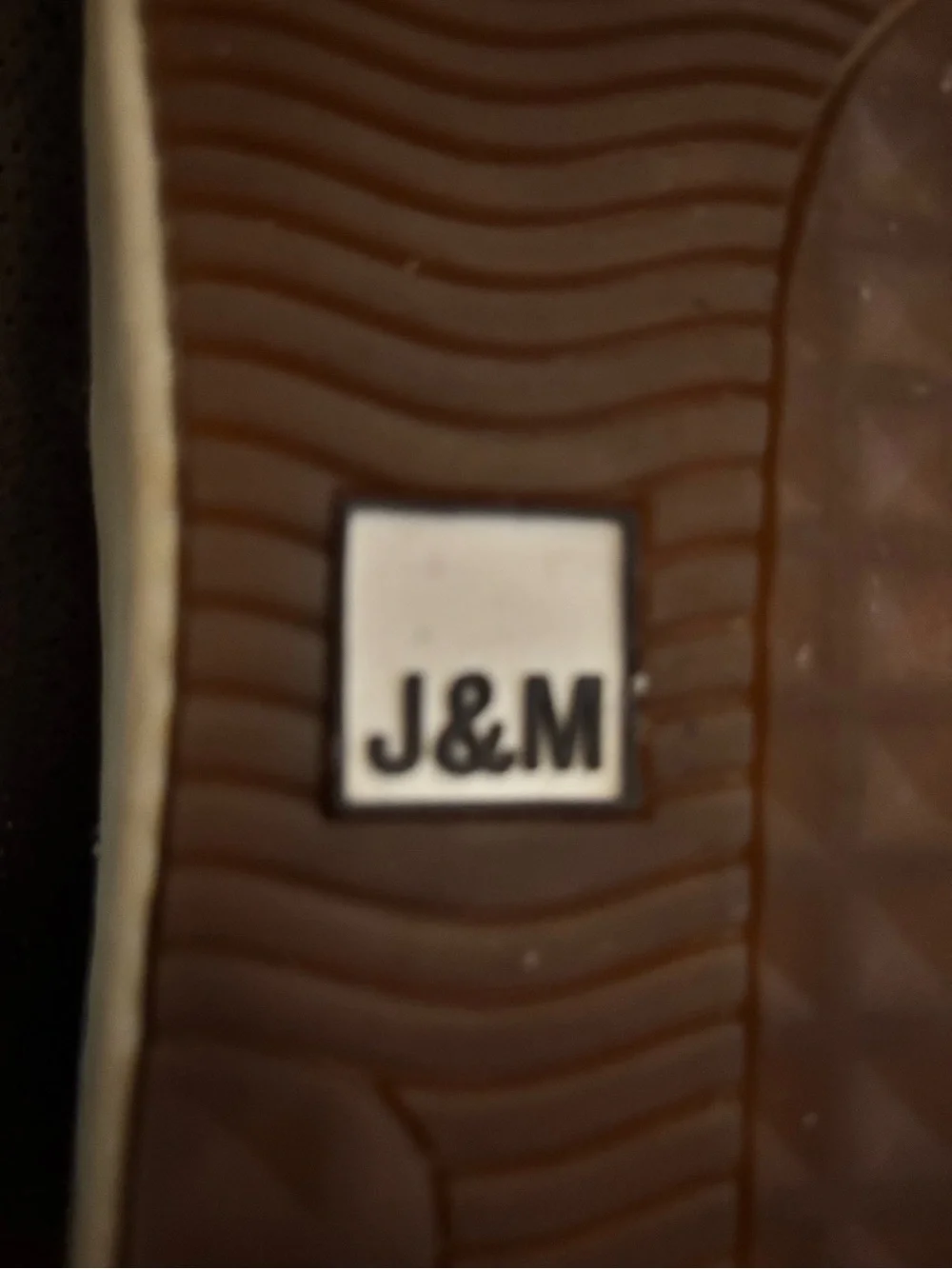 Johnson and Murphy Men's Gray Suede Derby Shoes with Contrast Laces
